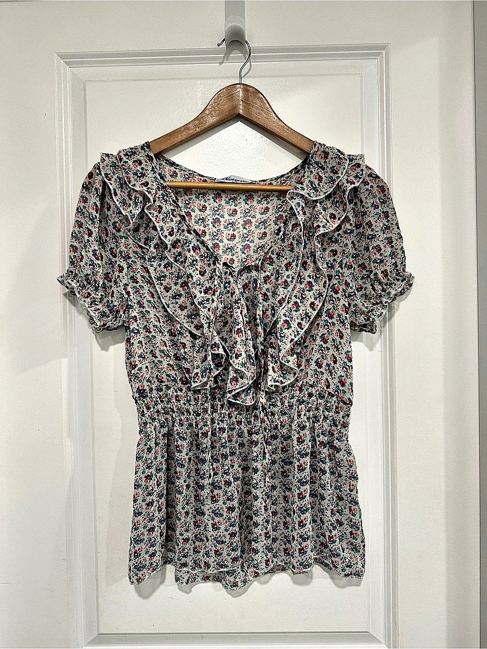 Y2K Blue Crush Sheer Floral Ruffle Blouse in Cream Size Women’s Large